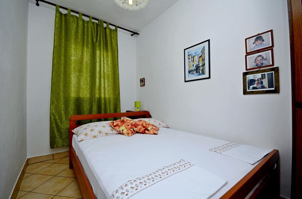 Apartments Katica Trogir Exteriör bild
