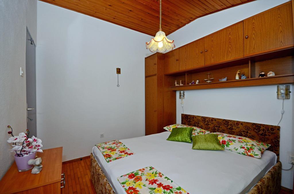 Apartments Katica Trogir Exteriör bild