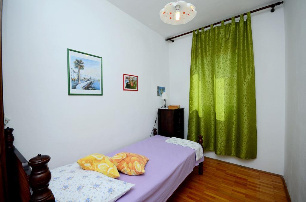 Apartments Katica Trogir Exteriör bild