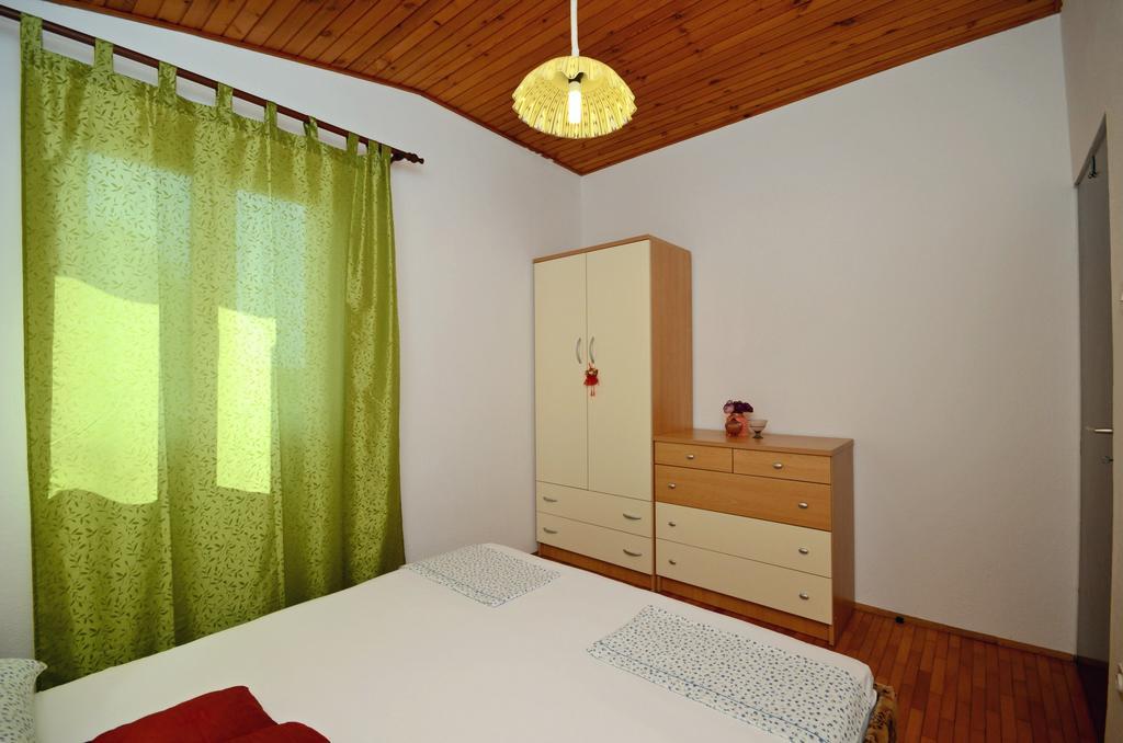 Apartments Katica Trogir Exteriör bild